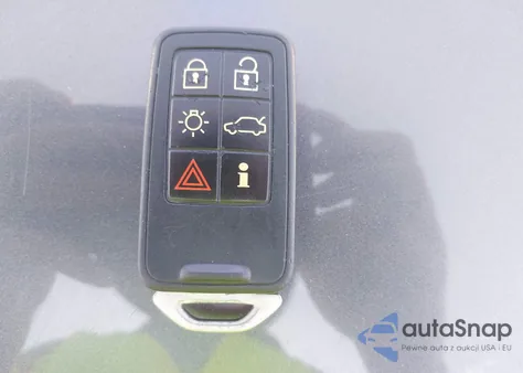 2013 Volvo Xc60 3.2 z USA, uszkodzony, nr VIN YV4952DZ3D2444686